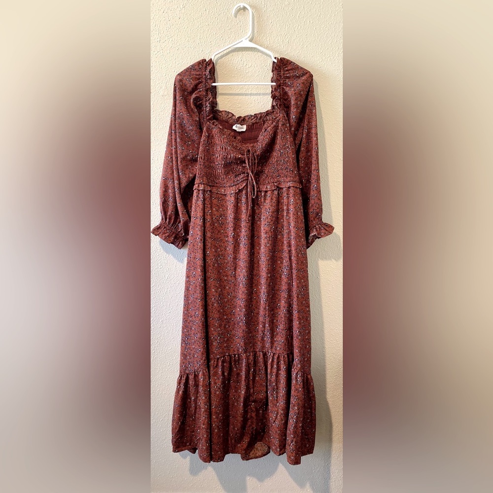 Rust Floral Ruffle Sweetheart Neck Maternity Midi Dress